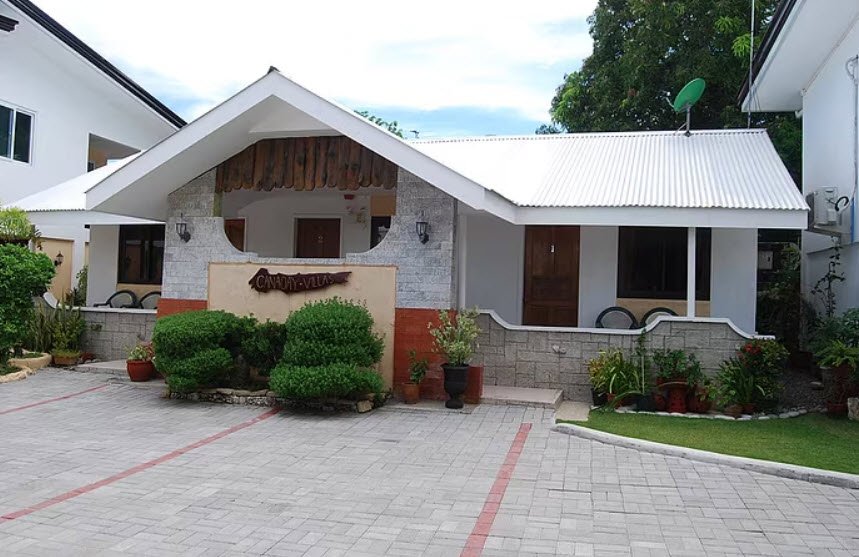 Canaoay Villas, Philippines